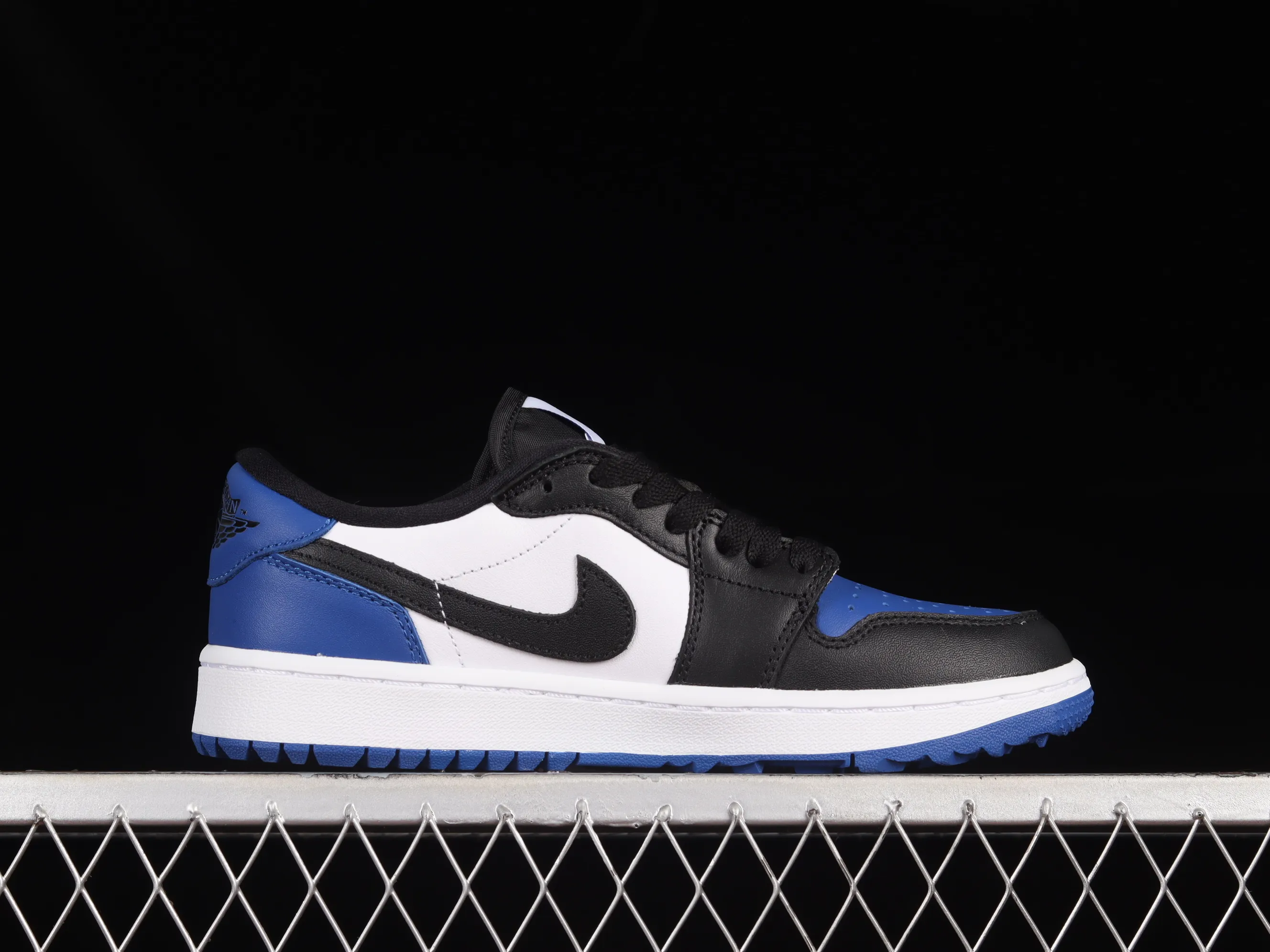 All categories Air Jordan Jordan series basketball shoes Air Jordan 1 Low G version pure original Air Jordan 1 Low Golf "Royal Toe" AJ1 Joe 1 new golf version black and blue toe DD9315-102
